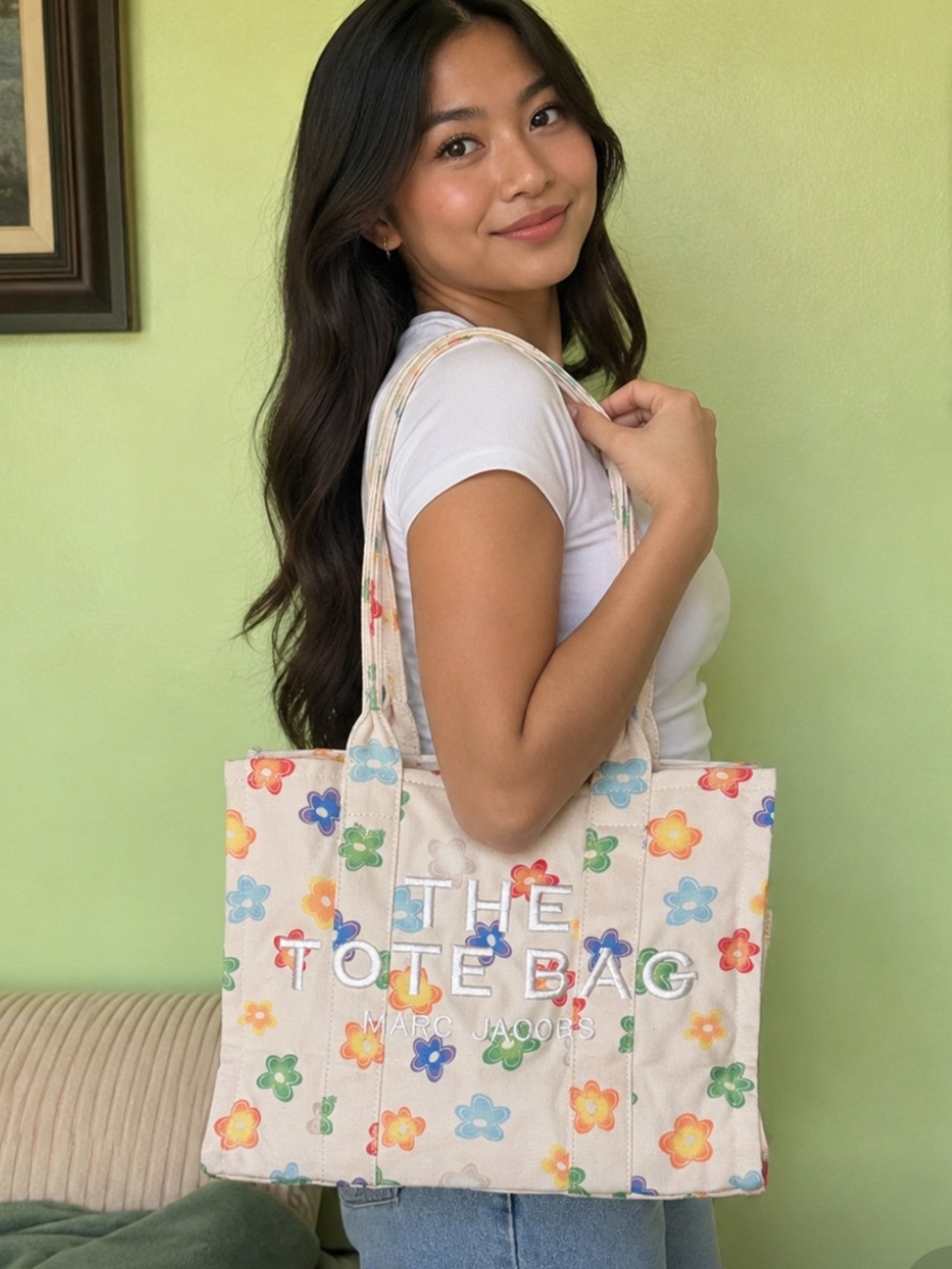 Marc Jacobs Cream Canvas Wild Daisy Floral The Tote Bag